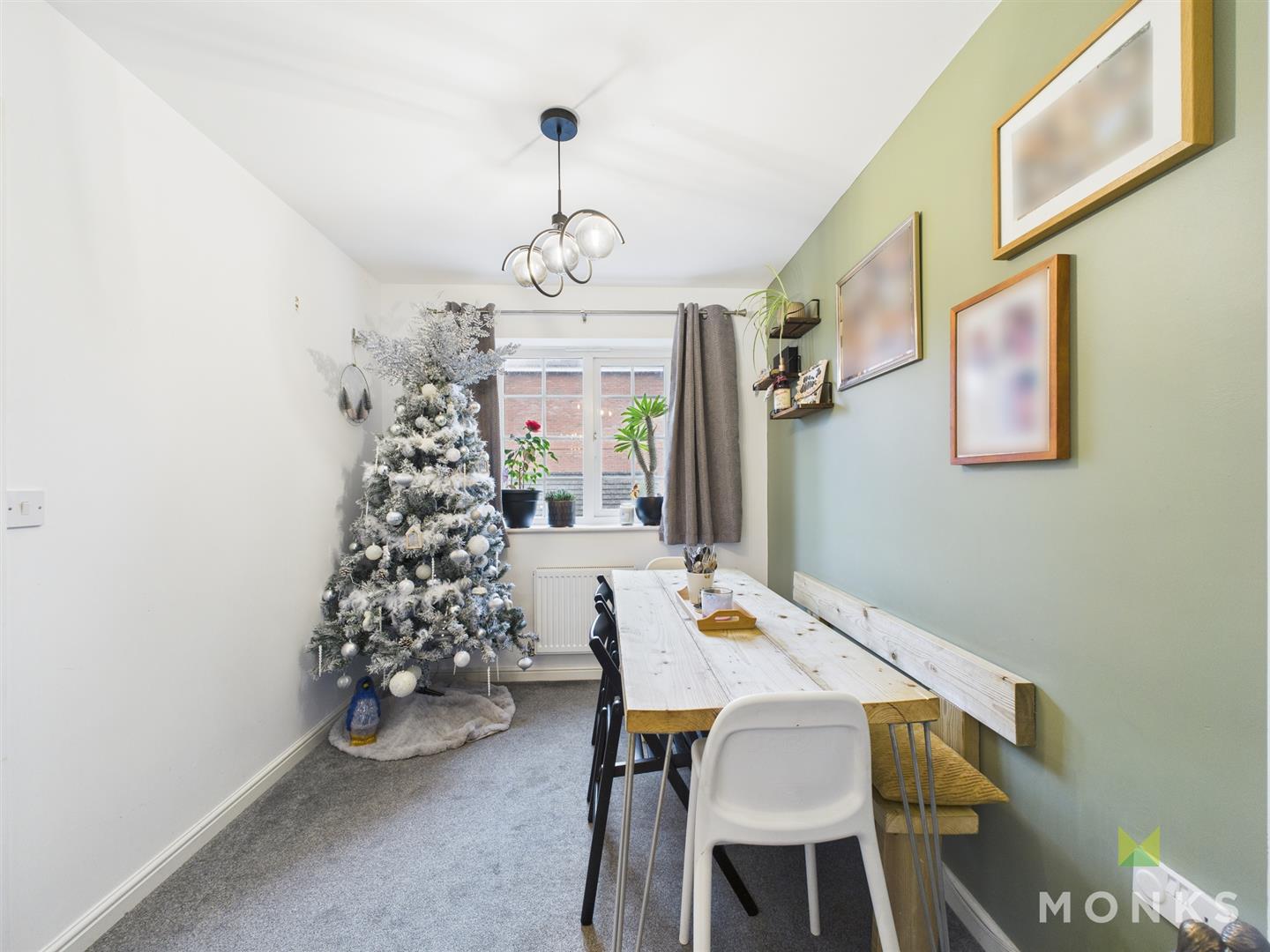 60 The Chestnuts, Shrewsbury, SY5 6JH For Sale